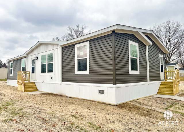 Property at 1329 E Durwood Ct, Belmont, MI 49306, 3 beds, 2 baths