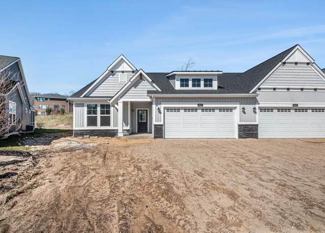 Property at 8821 Brayridge Ct, Jenison, MI 49428, 2 beds, 2 baths