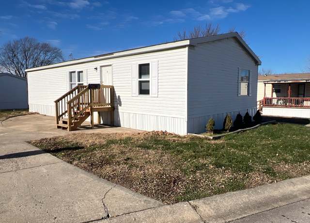 Property at 32 Gladiola Ln Unit G32, Belton, MO 64012, 3 beds, 2 baths