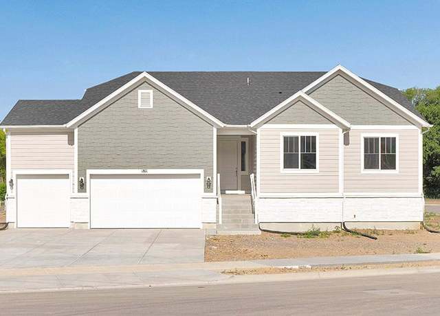 Property at 1811 N 375 W, Harrisville, UT 84404, 4 beds, 2 baths