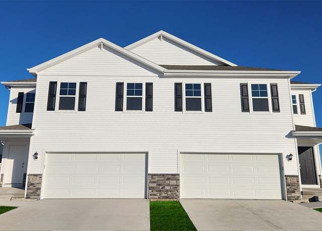 Property at 721 Thomas St, Tiffin, IA 52340, 4 beds, 2.5 baths