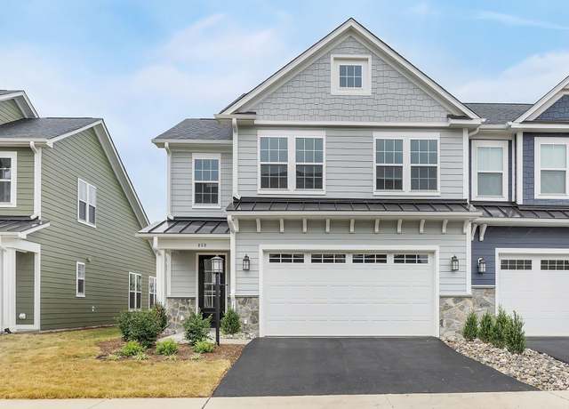Property at 385 Bayberry Ln, Zion Crossroads, VA 22942, 4 beds, 3.5 baths