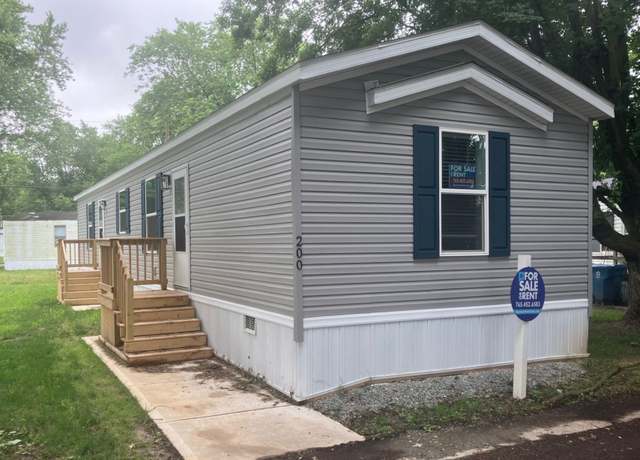 Property at 2700 N Washington St Unit 200M, Kokomo, IN 46901, 2 beds, 2 baths