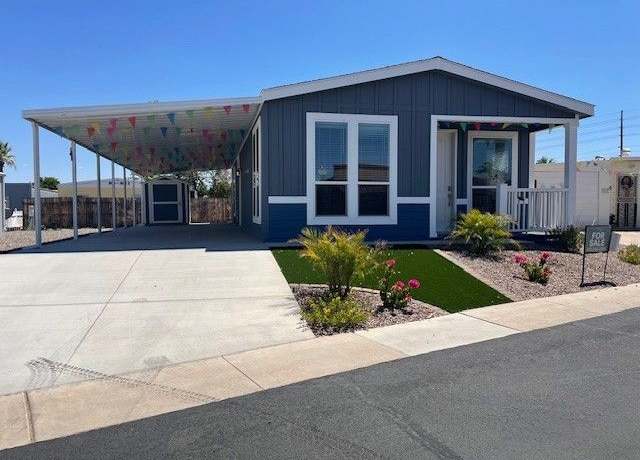 Property at 10201 N 99th Ave #96, Peoria, AZ 85345, 3 beds, 2 baths