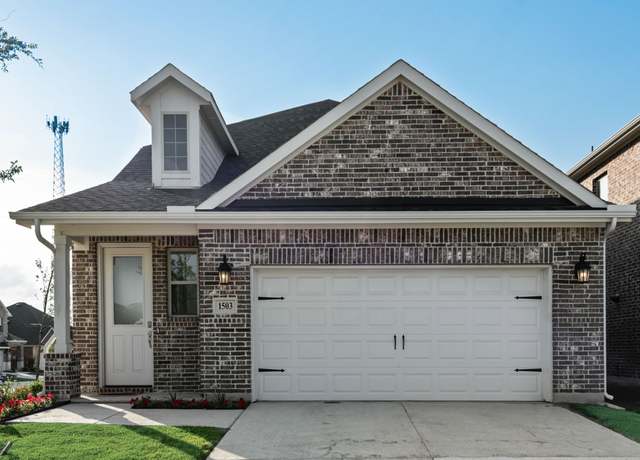 Property at 1503 Salem Dr, Forney, TX 75126, 4 beds, 2.5 baths