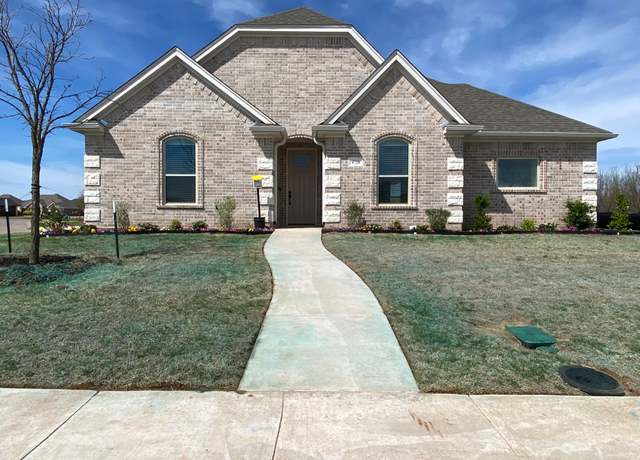 Property at Josiah Plan, Wichita Falls, TX 76308, 4 beds, 2.5 baths