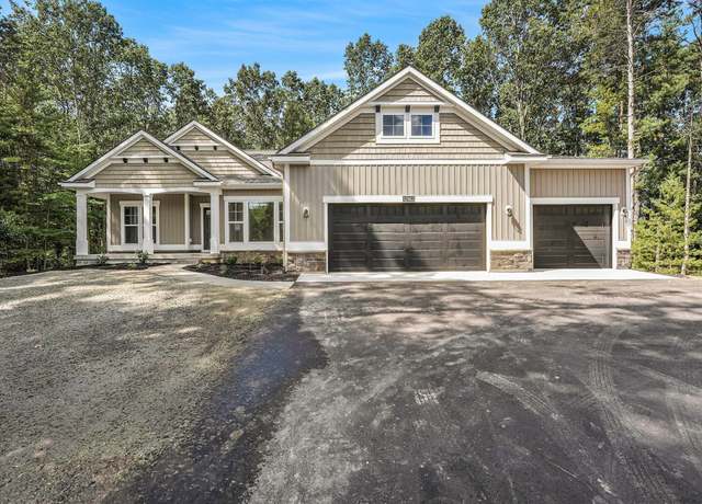 Property at 12863 144th Ave, Grand Haven, MI 49417, 3 beds, 3 baths