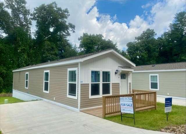 Property at 214 Dreamers Ln, Asheville, NC 28805, 2 beds, 2 baths