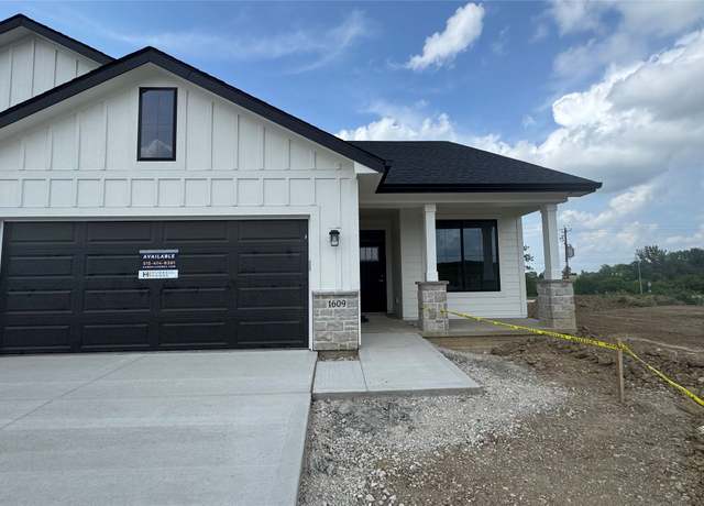Property at 1609 Garland Ave, Ankeny, IA 50021, 3 beds, 3 baths