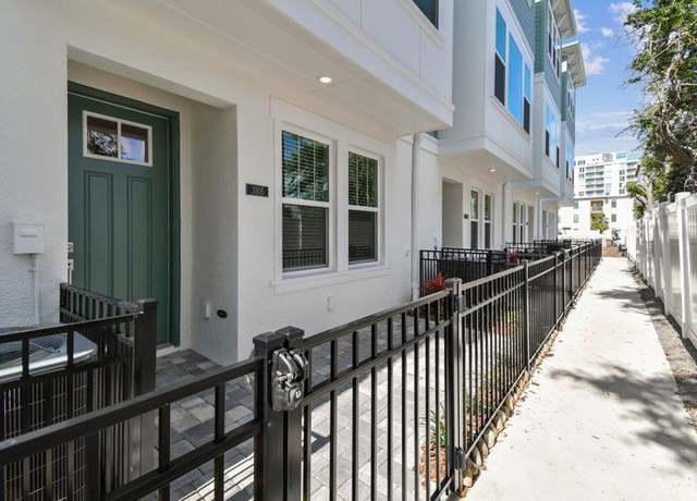 Property at 3105 4th Ter N, Saint Petersburg, FL 33713, 3 beds, 3.5 baths