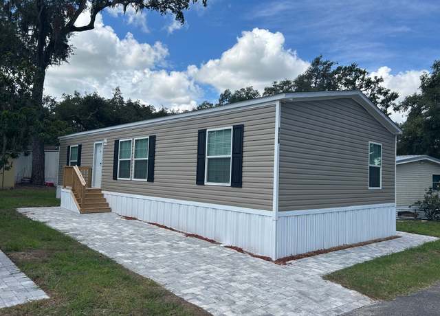 Property at 11611 Sir Lawrence Ct #73, Thonotosassa, FL 33529, 3 beds, 2 baths