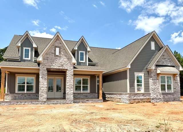 Property at 137 Crestview Ln, Troutman, NC 28166, 3 beds, 3.5 baths