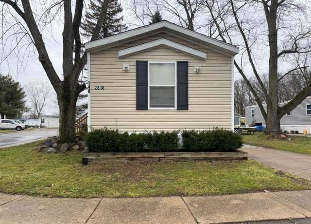 Property at 2816 Court 140, Brighton, MI 48114, 3 beds, 2 baths