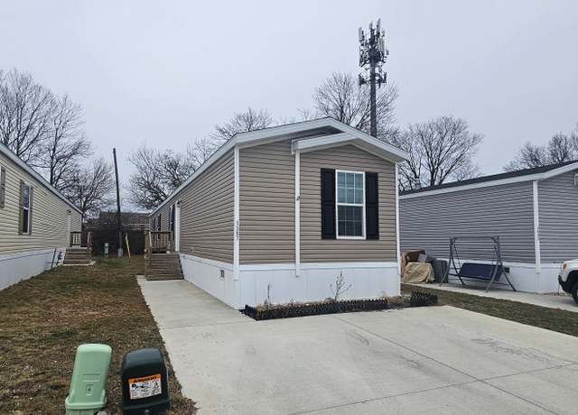Property at 1397 Murry St Unit MU1397, Greenwood, IN 46143, 3 beds, 2 baths
