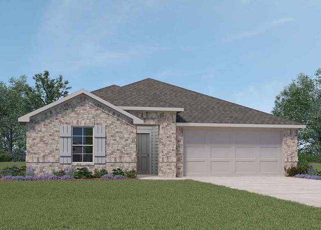 Property at 545 Arizona St, Fayetteville, AR 72730, 4 beds, 2 baths