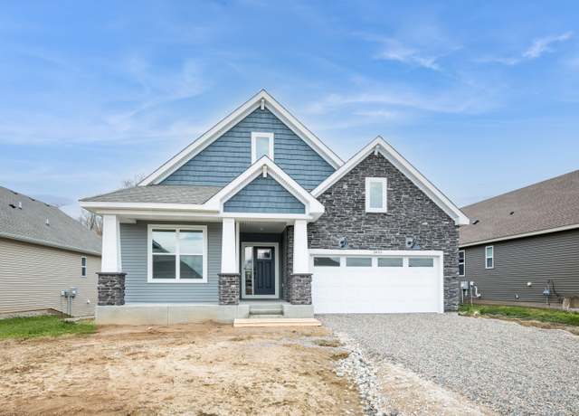 Property at 11405 Fieldstone Dr, Maple Grove, MN 55311, 3 beds, 2 baths