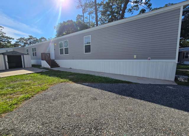 Property at 7117 SW Archer Rd #2624, Gainesville, FL 32608, 3 beds, 2 baths