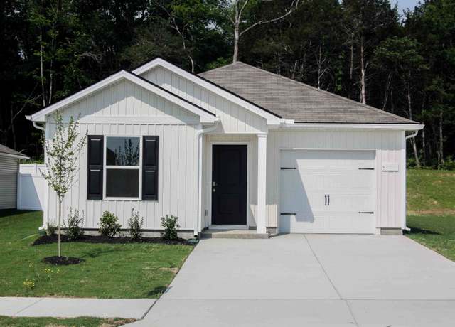 Property at 516 Cloudland Dr, Portland, TN 37148, 3 beds, 2 baths