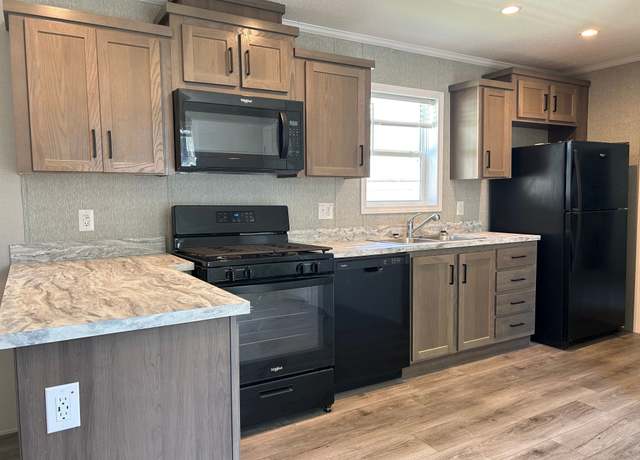 Property at 1908 E 19th St Unit W-80, Lawrence, KS 66046, 3 beds, 2 baths