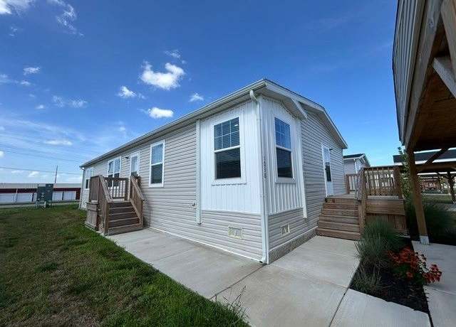Property at Adorable Home For You Family #1038, Gardner, KS 66030, 3 beds, 2 baths