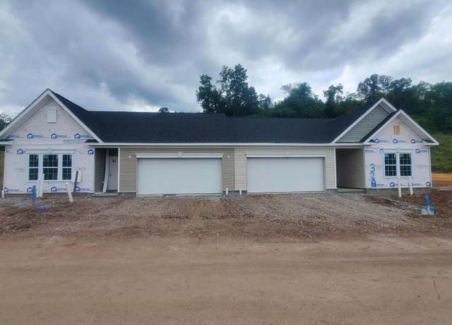 Property at 292 Olivia Dr, Verona, PA 15147, 3 beds, 2 baths