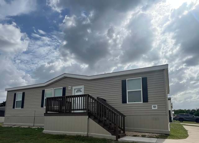 Property at 827 Saints Hvn, San Antonio, TX 78220, 3 beds, 2 baths