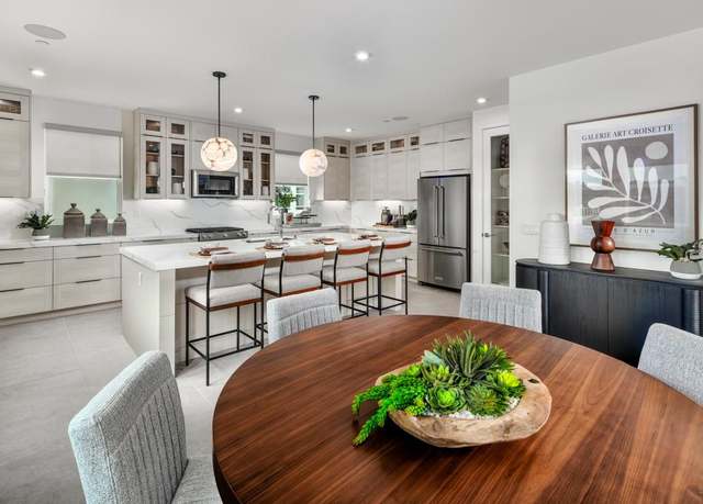 Property at 2706 Everly Dr, San Diego, CA 92108, 4 beds, 3.5 baths