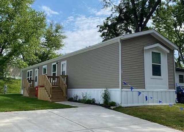 Property at 17311 E US Highway 40 Unit G16, Independence, MO 64055, 3 beds, 2 baths