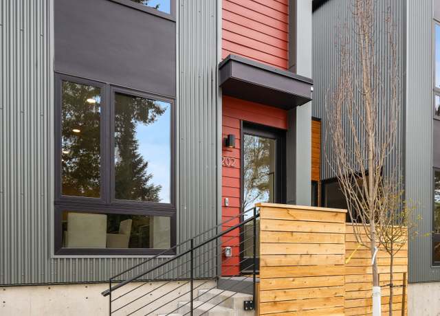 Property at 200 Shepard Way NW, Bainbridge Island, WA 98110, 2 beds, 1.5 baths
