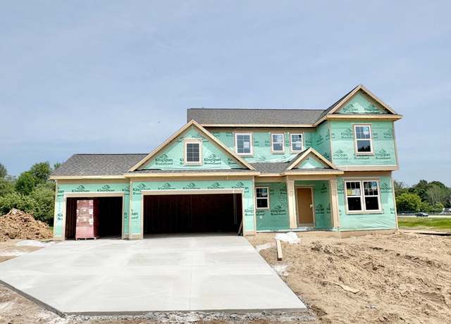 Property at 8345 Kettle Oak Dr, Alto, MI 49302, 4 beds, 2.5 baths