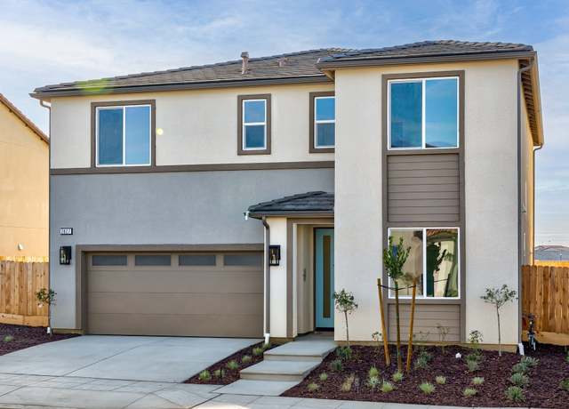 Property at 2827 E Colina Dr, Fresno, CA 93730, 3 beds, 2.5 baths