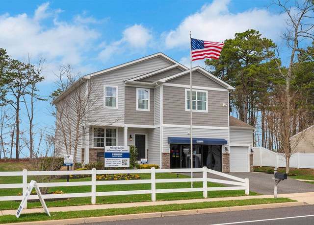 Property at 14 Fawcett Blvd, Barnegat, NJ 08005, 3 beds, 2.5 baths