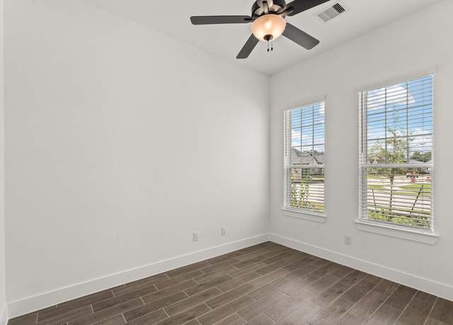 Property at Rowen - 45' Lot Plan, Rosenberg, TX 77471, 3 beds, 2 baths