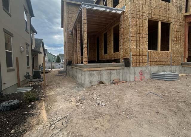 Property at 11394 S Watercourse Rd #374, South Jordan, UT 84009, 4 beds, 2.5 baths