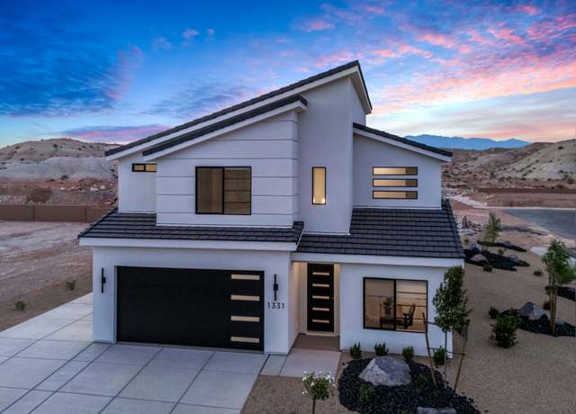 Property at 1331 E Hayrocks Dr, Saint George, UT 84790, 5 beds, 3.5 baths