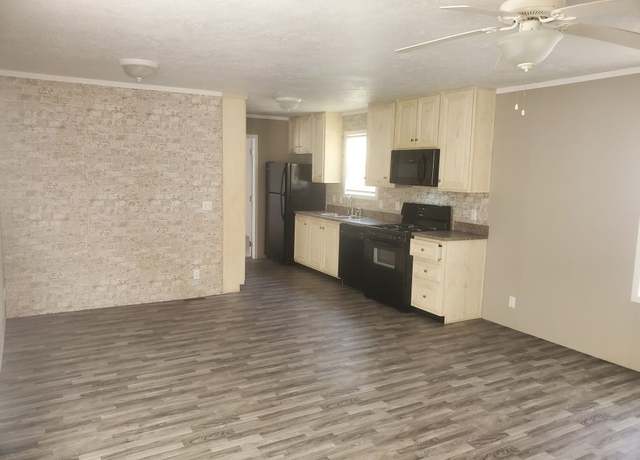 Property at 508 Aira Dr, Indianapolis, IN 46234, 3 beds, 2 baths
