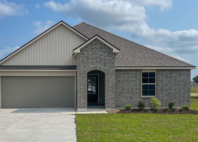 Property at 8109 Kelsey Ln, Iowa, LA 70647, 4 beds, 2 baths