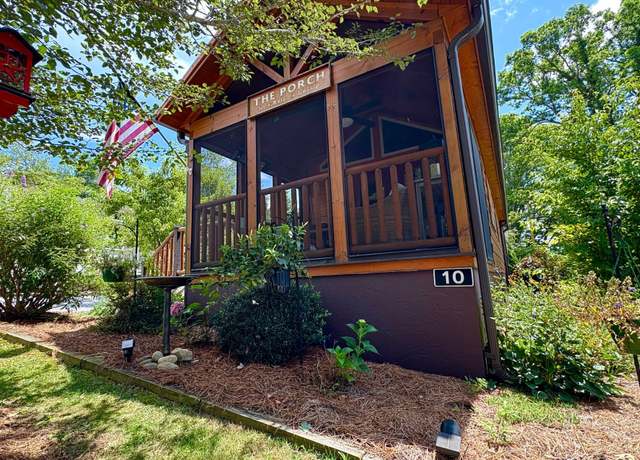 Property at 10 Empire Ln, Flat Rock, NC 28731, 1 bed, 1 bath