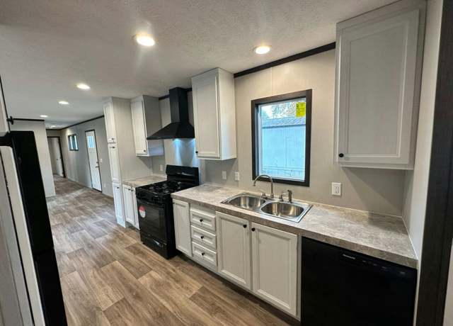 Property at 4808 S. Elwood Ave., #682 Plan, Tulsa, OK 74107, 3 beds, 2 baths