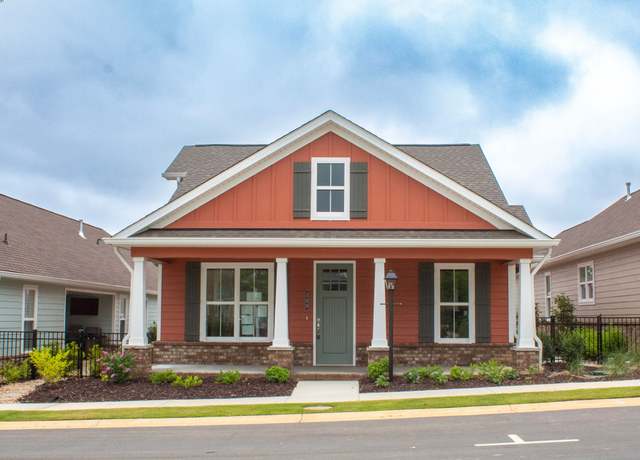 Property at 369 Buxton Rd, Dalton, GA 30721, 2 beds, 2 baths