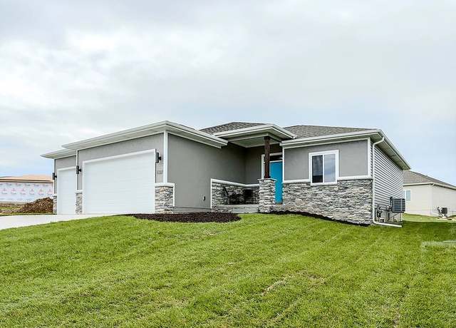 Property at Joslyn 1625 Plan, Lincoln, NE 68523, 3 beds, 2 baths