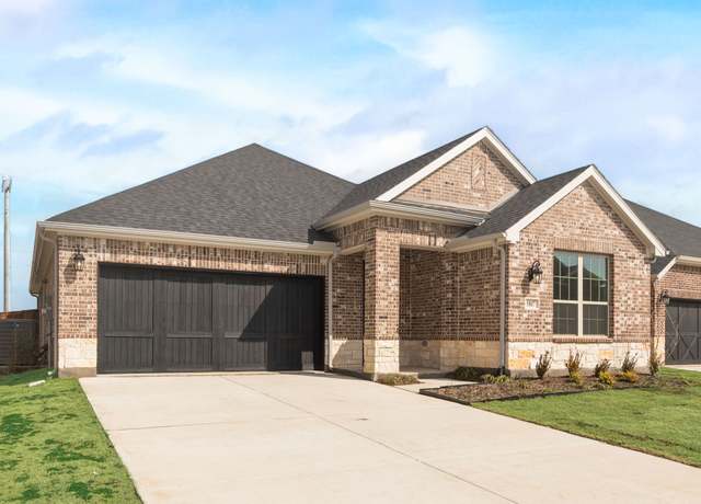Property at 5817 Edward Dr, Aubrey, TX 76227, 3 beds, 2 baths