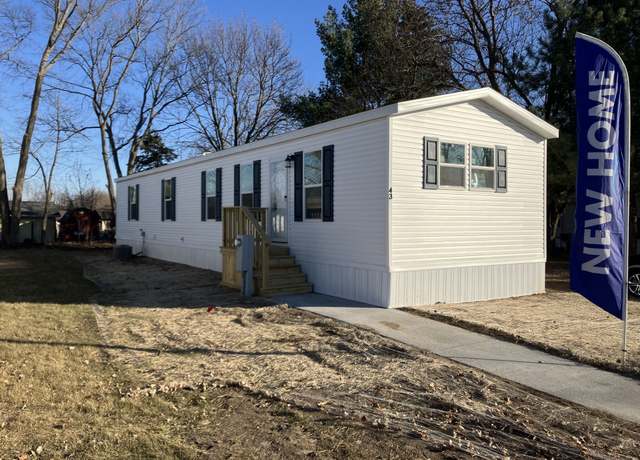 Property at 560 W 21st Street Site #43, Monroe, WI 53566, 3 beds, 2 baths