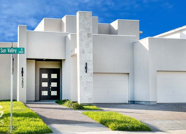 Property at 3802 Sun Valley Dr, Laredo, TX 78045, 4 beds, 3.5 baths