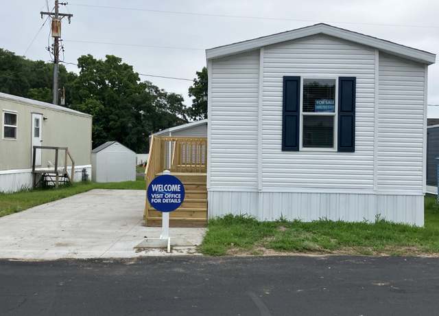 Property at 161 Carter Place Site Unit C-10, Onalaska, WI 54650, 1 bed, 1 bath