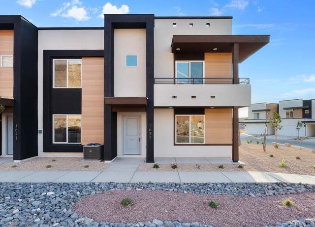 Property at 1725 S Wahweap Way #2387, Washington, UT 84780, 3 beds, 2.5 baths