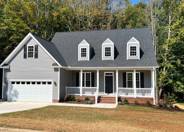 Property at 504 Merritt St, South Boston, VA 24592, 3 beds, 2.5 baths