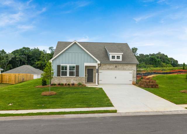Property at 203 Overton Dr, Perry, GA 31069, 3 beds, 2 baths