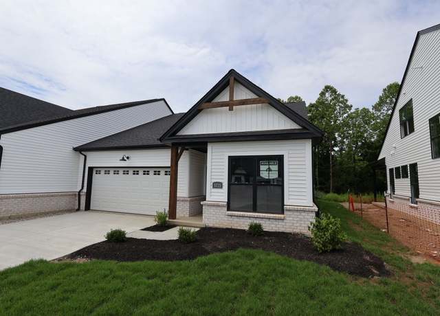 Property at 5721 White Pine Ln, Hamilton, OH 45011, 3 beds, 3 baths
