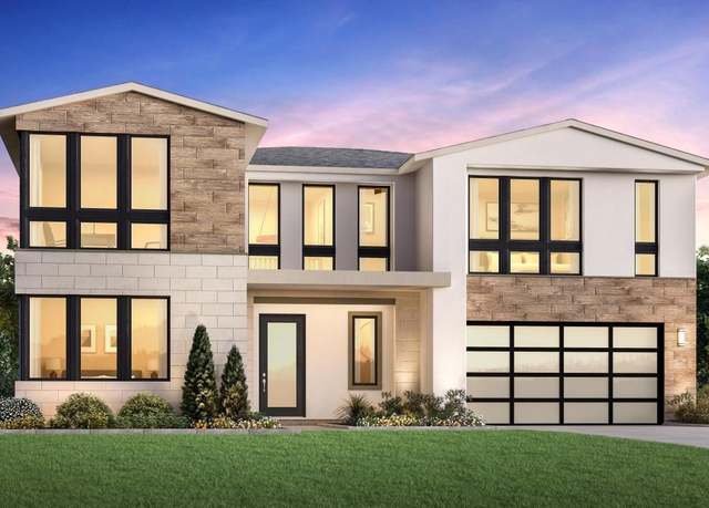 Property at 2046 W Pearl St, Encinitas, CA 92024, 5 beds, 5.5 baths